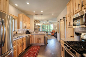 Modern 3bd cabin in Edgewater